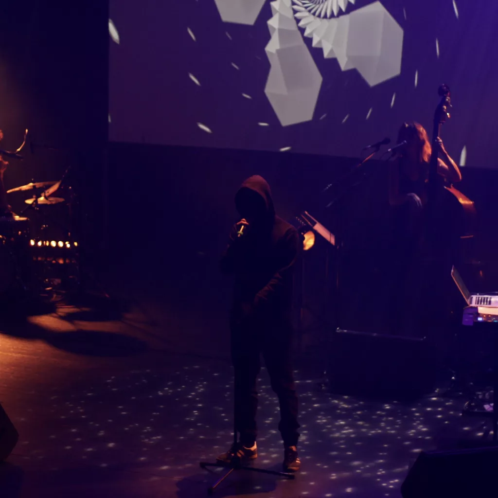 2024:10:11_DOSE_LE_SON_Charly_MaestriaGrand_Bureau26