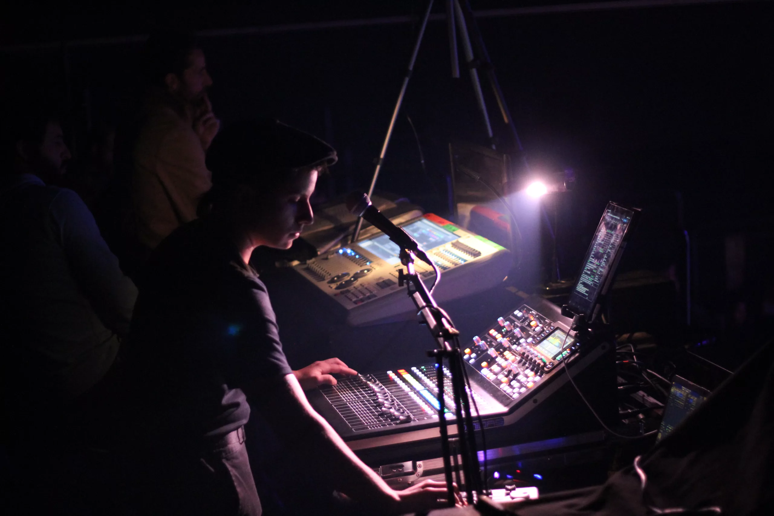 2024:10:11_DOSE_LE_SON_Charly_MaestriaGrand_Bureau6